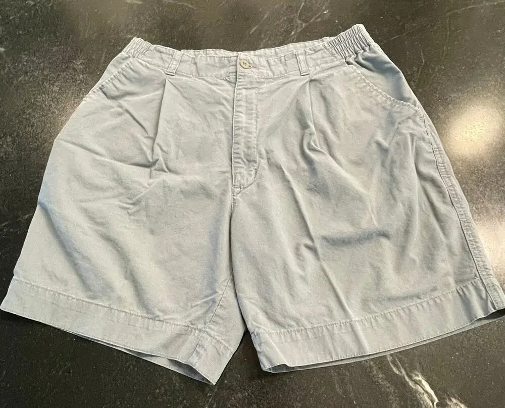 Dockers blue gray twill shorts 34   100% cotton